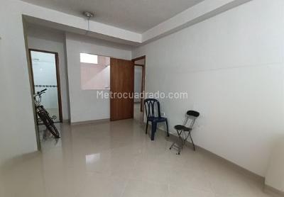 Casa de 3 alcobas en arriendo en Los Naranjos Envigado, Envigado, 180 m² · foto 6 de 13