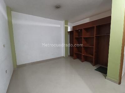 Casa de 3 alcobas en arriendo en Los Naranjos Envigado, Envigado, 180 m² · foto 8 de 13