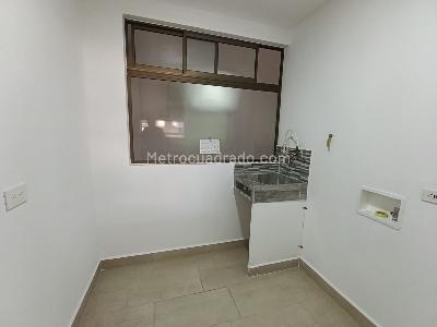 Apartamento de 3 alcobas en arriendo en Barrio Mesa Envigado, Envigado, 115 m² · foto 8 de 14