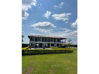 Casa en venta en Puertas De Alcala, Pereira · foto 2 de 15