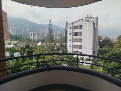 Apartamento de 3 alcobas en venta en El Poblado, Medellín, 166 m² · foto 4 de 20