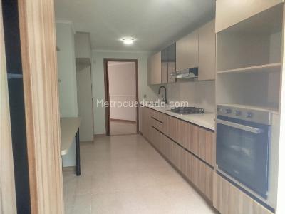 Apartamento de 3 alcobas en venta en El Poblado, Medellín, 166 m² · foto 6 de 20