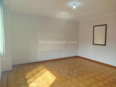 Apartamento de 3 alcobas en venta en El Poblado, Medellín, 166 m² · foto 16 de 20