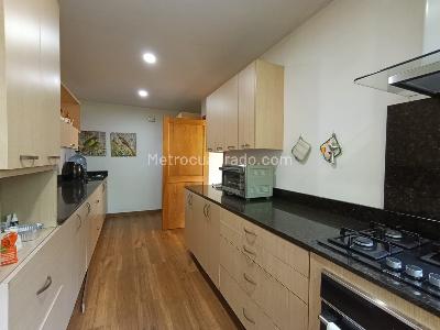 Apartamento de 4 alcobas en arriendo en Milla De Oro, Medellín, 220 m² · foto 6 de 20