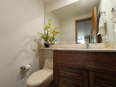 Apartamento de 4 alcobas en arriendo en Milla De Oro, Medellín, 220 m² · foto 20 de 20