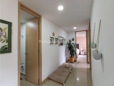 Apartamento de 3 alcobas en venta en El Trapiche, Sabaneta, 96 m² · foto 18 de 20