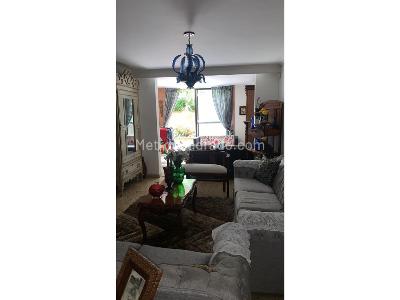 Casa de 3 alcobas en venta en La Visitacion, Medellín, 232 m² · foto 3 de 11