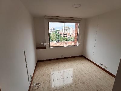 Apartamento de 3 alcobas en arriendo en Laureles Medellin, Medellín, 135 m² · foto 17 de 20