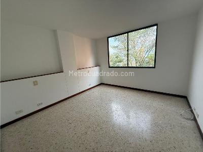 Apartamento de 3 alcobas en venta en El Poblado, Medellín, 110 m² · foto 11 de 18