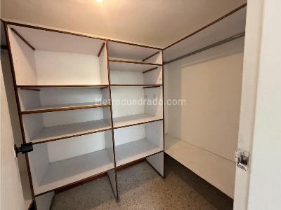 Apartamento de 3 alcobas en venta en El Poblado, Medellín, 110 m² · foto 12 de 18