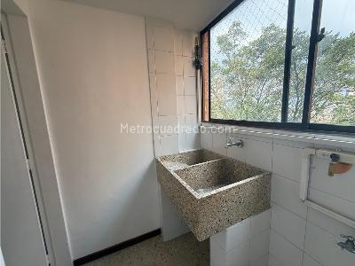 Apartamento de 3 alcobas en venta en El Poblado, Medellín, 110 m² · foto 15 de 18