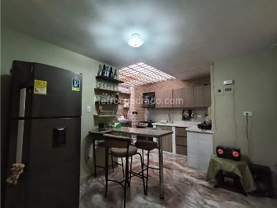 Apartamento en venta en Buenos Aires, Medellín · foto 5 de 15