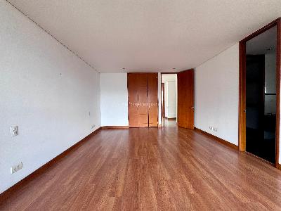 Apartamento de 3 alcobas en arriendo en La Visitacion Los Gonzalez, Medellín, 210 m² · foto 18 de 20