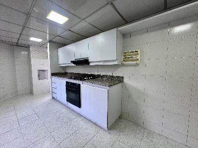 Apartamento de 3 alcobas en arriendo en Milla De Oro, Medellín, 200 m² · foto 5 de 13