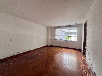 Apartamento de 3 alcobas en arriendo en Milla De Oro, Medellín, 200 m² · foto 11 de 13