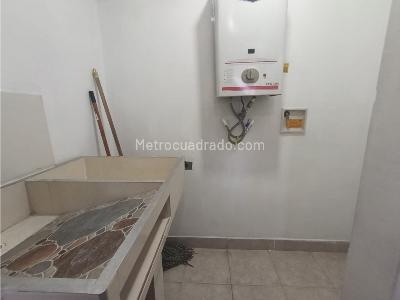 Apartaestudio en venta en El Velodromo, Medellín, 54 m² · foto 9 de 20
