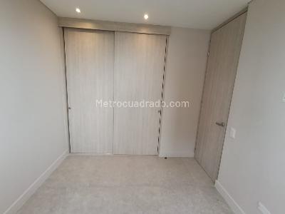 Apartamento de 2 alcobas en arriendo en Cerritos, Pereira, 105 m² · foto 9 de 18