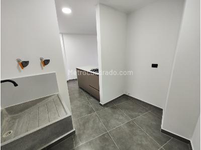 Apartaestudio en venta en Loma Del Escobero, Envigado, 49 m² · foto 11 de 11