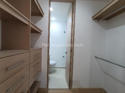 Apartamento de 3 alcobas en arriendo en Loma Del Indio, Medellín, 90 m² · foto 20 de 20
