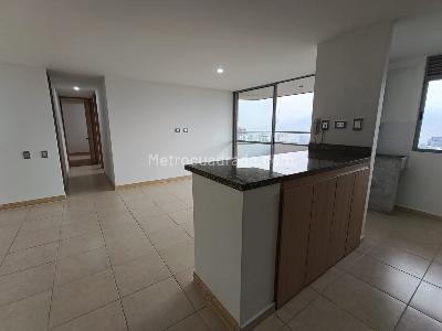Apartamento de 3 alcobas en arriendo en Loma Del Indio, Medellín, 90 m² · foto 3 de 20