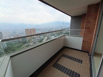 Apartamento de 3 alcobas en arriendo en Loma Del Indio, Medellín, 90 m² · foto 8 de 20