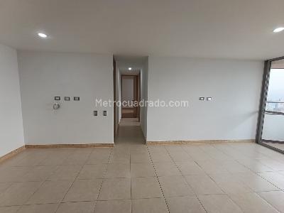 Apartamento de 3 alcobas en arriendo en Loma Del Indio, Medellín, 90 m² · foto 11 de 20