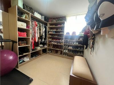 Apartamento de 3 alcobas en venta en La Doctora, Sabaneta, 78 m² · foto 12 de 19