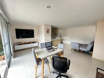 Apartamento de 3 alcobas en venta en Vegas De San Jose, Sabaneta, 93 m² · foto 4 de 16