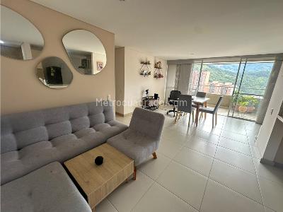 Apartamento de 3 alcobas en venta en Vegas De San Jose, Sabaneta, 93 m² · foto 5 de 16