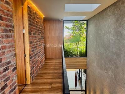 Casa de 3 alcobas en venta en V Pantanillo, Envigado, 1050 m² · foto 13 de 20