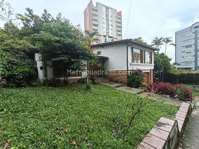 Casa de 4 alcobas en arriendo en Las Lomas, Medellín, 750 m² · foto 12 de 20