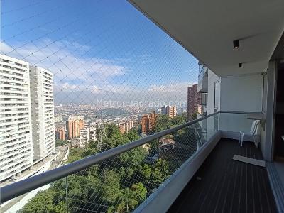 Apartamento de 3 alcobas en venta en Loma Del Indio, Medellín, 83 m² · foto 2 de 20
