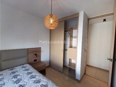 Apartamento de 3 alcobas en venta en Loma Del Indio, Medellín, 83 m² · foto 12 de 20