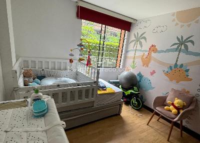 Apartamento de 3 alcobas en arriendo en El Campestre La Frontera, Medellín, 129 m² · foto 2 de 13