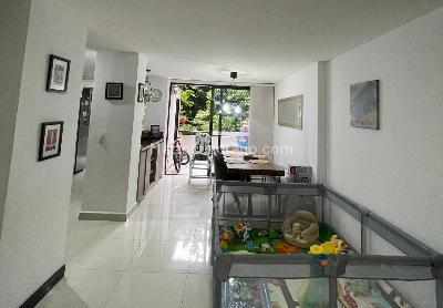 Apartamento de 3 alcobas en arriendo en El Campestre La Frontera, Medellín, 129 m² · foto 10 de 13