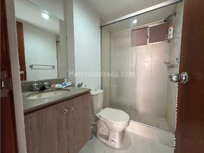 Apartamento en venta en Patio Bonito, Medellín · foto 4 de 13