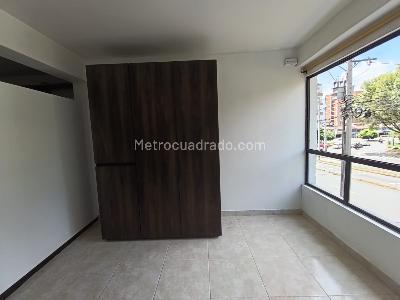 Apartamento de 2 alcobas en arriendo en Los Alpes, Medellín, 52 m² · foto 4 de 20