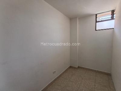 Apartamento de 2 alcobas en arriendo en Los Alpes, Medellín, 52 m² · foto 16 de 20