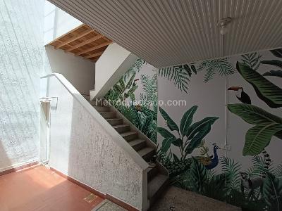 Casa de 3 alcobas en arriendo en El Nogal Los Almendros, Medellín, 200 m² · foto 10 de 20