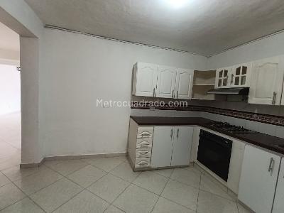 Casa de 3 alcobas en arriendo en Rosales, Medellín, 120 m² · foto 3 de 20