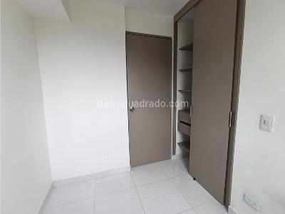 Apartamento de 3 alcobas en venta en Pan De Azucar, Sabaneta, 52 m² · foto 12 de 18