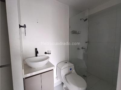 Apartamento de 3 alcobas en venta en Pan De Azucar, Sabaneta, 52 m² · foto 16 de 18