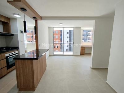 Apartamento de 2 alcobas en venta en El Porvenir, Rionegro, 54 m² · foto 2 de 14