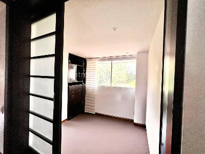 Apartamento de 3 alcobas en arriendo en Bella Suiza, Bogotá, 232 m² · foto 9 de 20