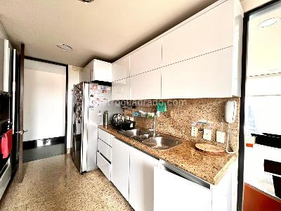 Apartamento de 3 alcobas en arriendo en Bella Suiza, Bogotá, 232 m² · foto 15 de 20