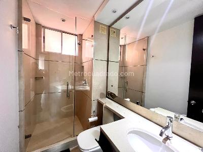 Apartamento de 3 alcobas en arriendo en Bella Suiza, Bogotá, 232 m² · foto 18 de 20