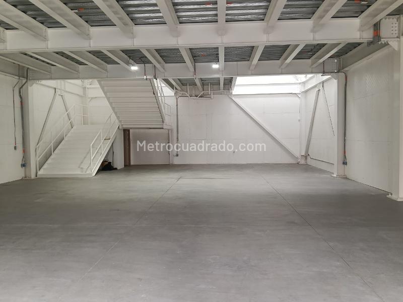 Local Comercial en Arriendo, Ciudad Kennedy Central, Bogotá D.C. - Vista 5