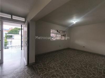 Casa de 5 alcobas en venta en El Danubio, Medellín, 142 m² · foto 2 de 20