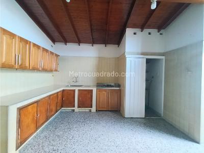 Casa de 5 alcobas en venta en El Danubio, Medellín, 142 m² · foto 4 de 20