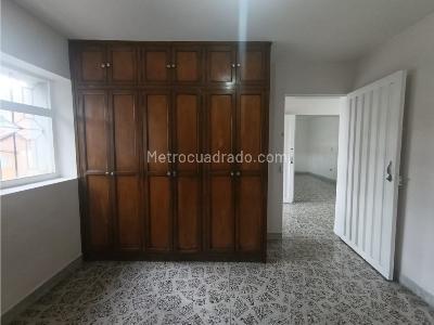 Casa de 5 alcobas en venta en El Danubio, Medellín, 142 m² · foto 10 de 20